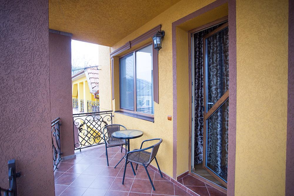 Goldenluxe Hotel Berehove  Exterior photo