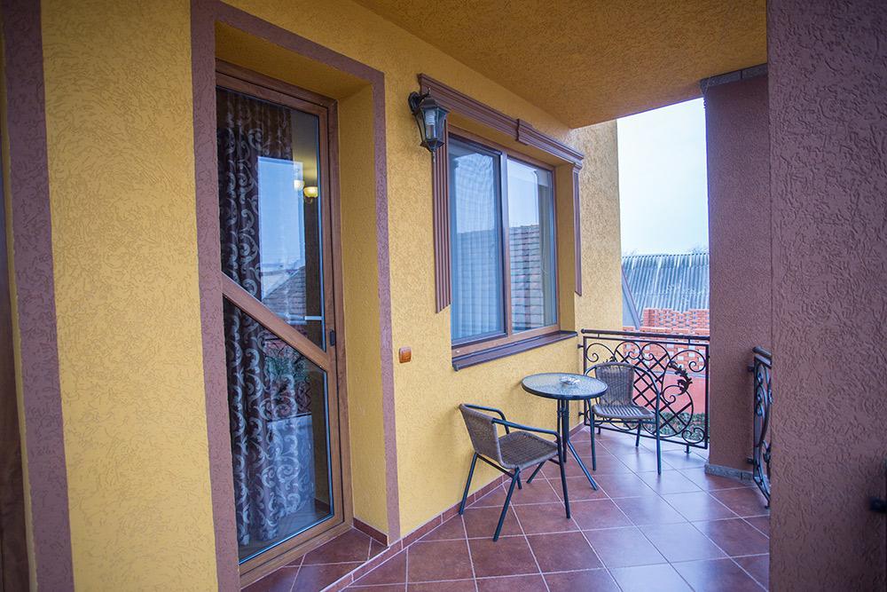 Goldenluxe Hotel Berehove  Exterior photo